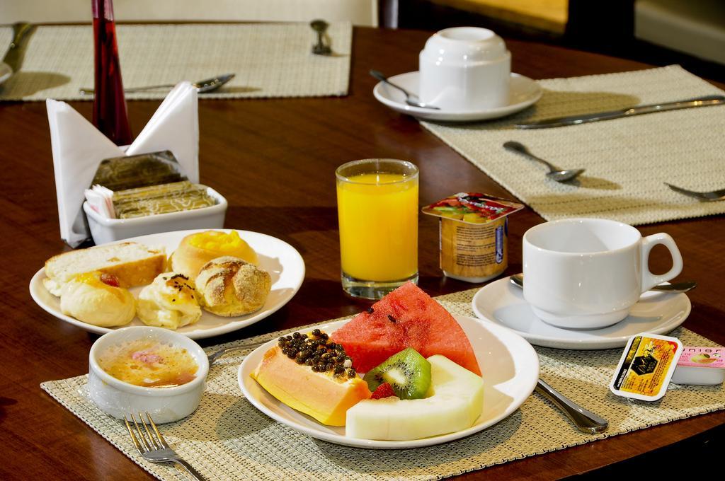 Bristol Merit Hotel Belo Horizonte Eksteriør bilde